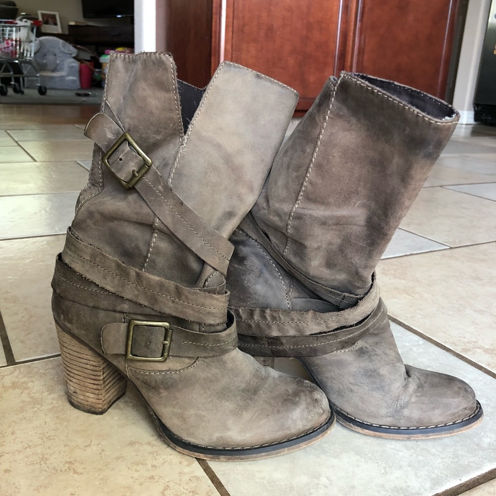Aldo leather shoes size 6.5/37